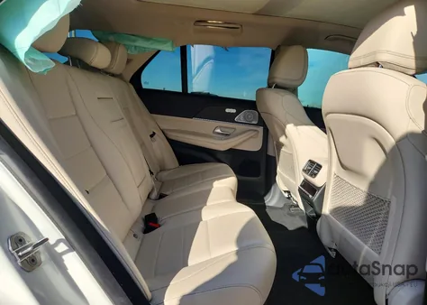 2021 Mercedes-Benz Gle 350 z USA, uszkodzony, nr VIN 4JGFB4JB4MA368074